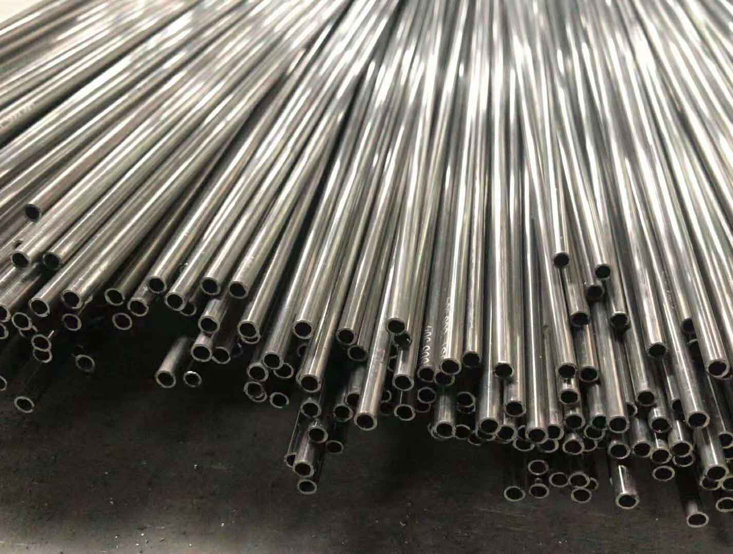 304���P䓾���䓹�